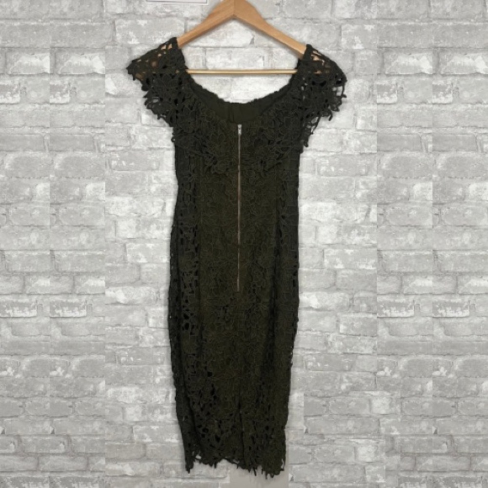 EUC Style Stalker Women’s Thalia Dress Elegant Crocheted NWT Size Medium (Olive) - Picture 2 of 16